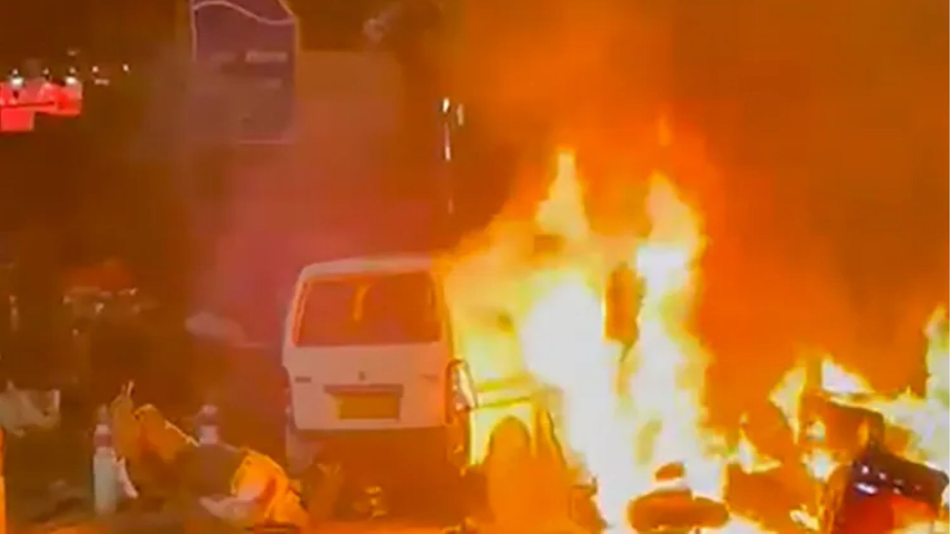 Delhi Blast Near Red Fort.